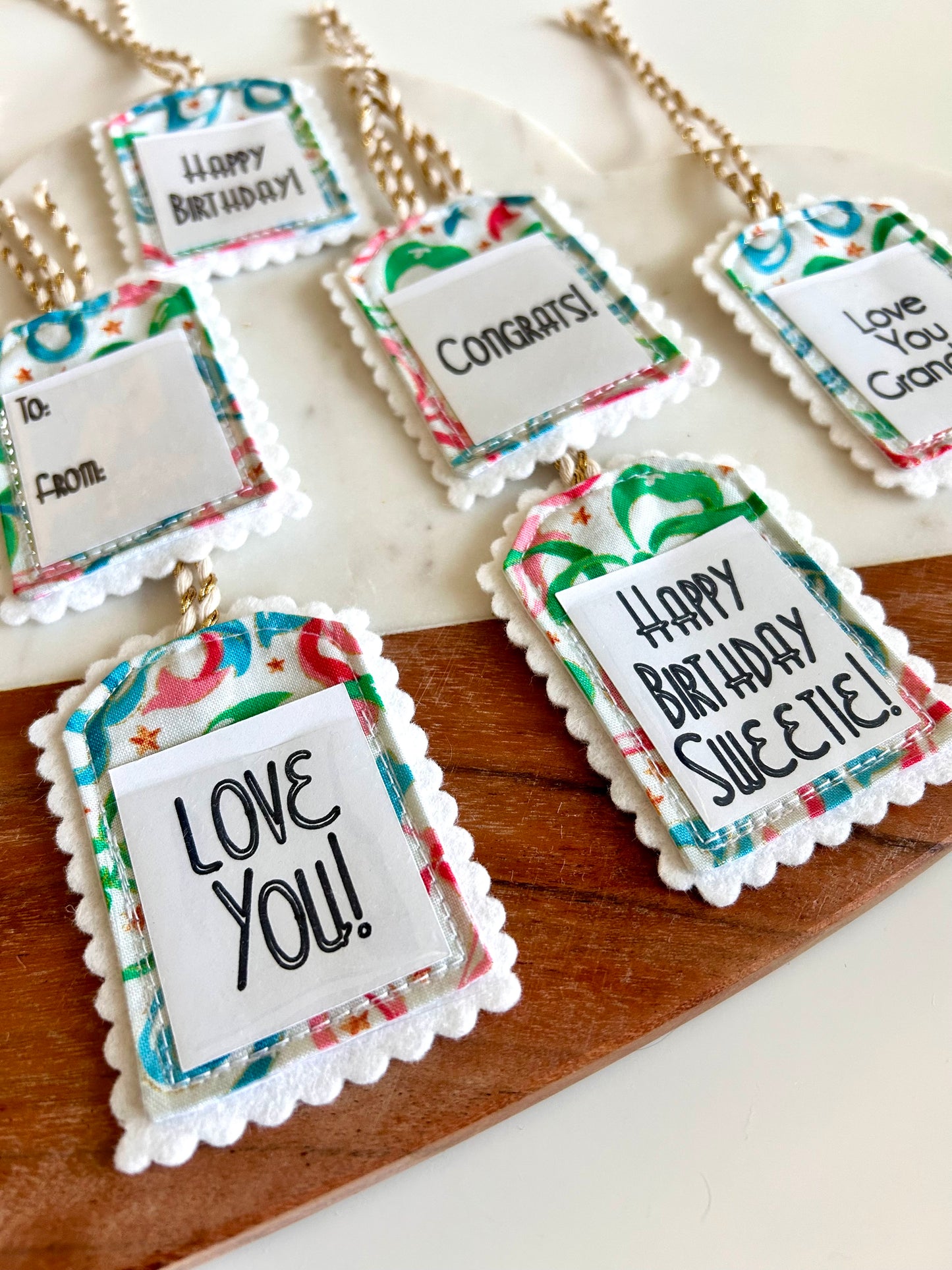 2 Colorful Bows Gift Tags
