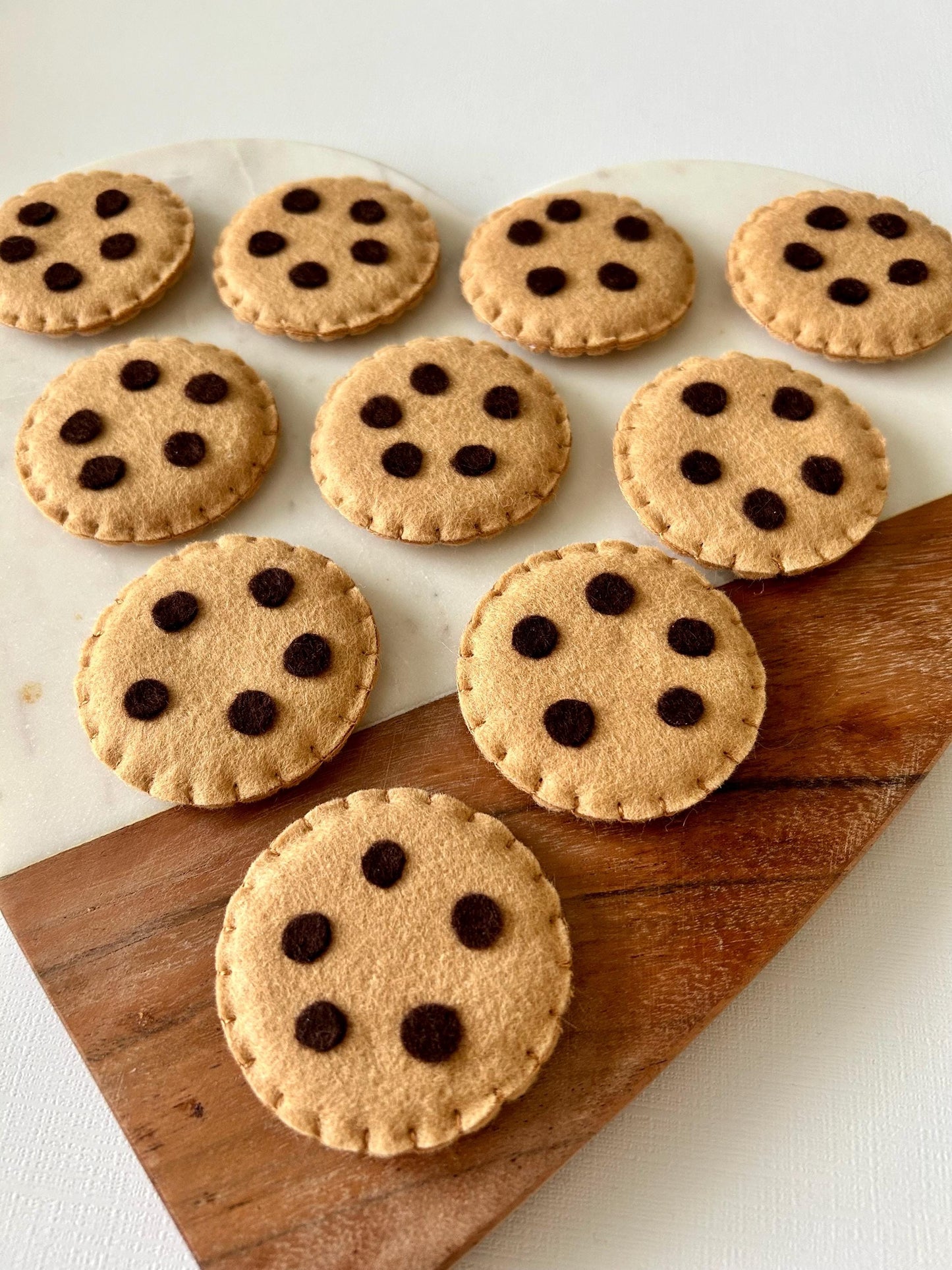 2 Felt Chocolate Chip Cookies
