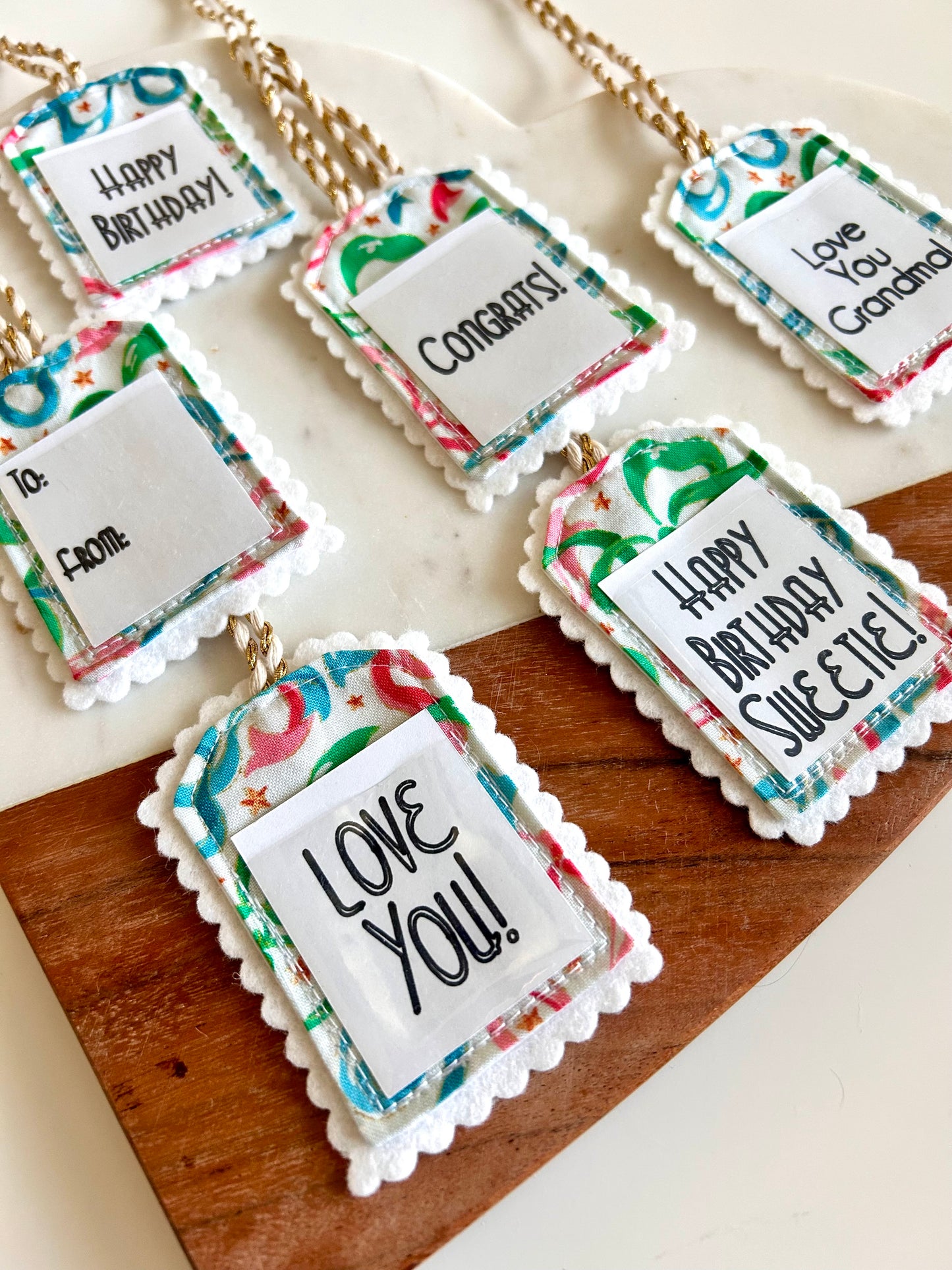 2 Colorful Bows Gift Tags