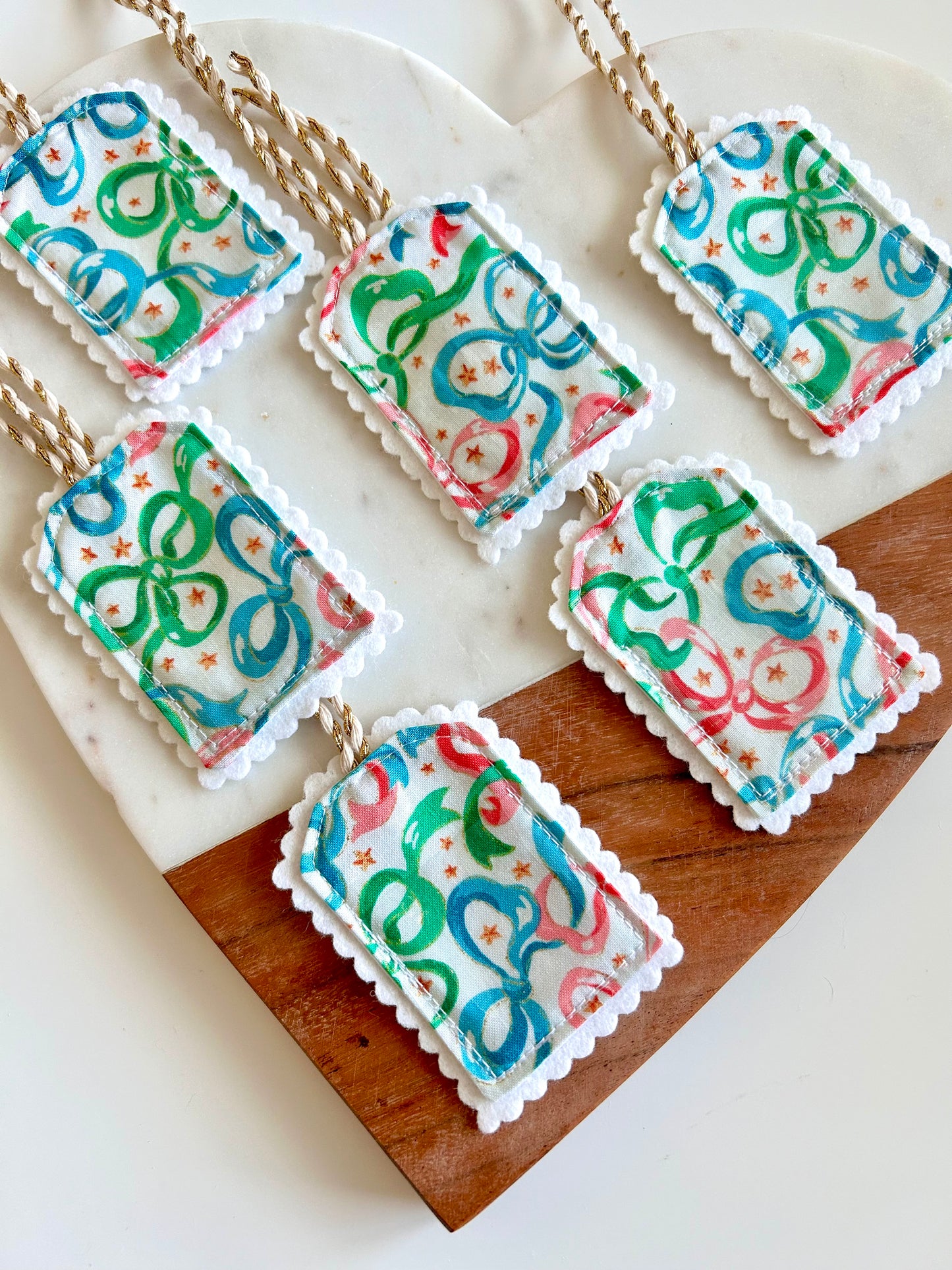 2 Colorful Bows Gift Tags