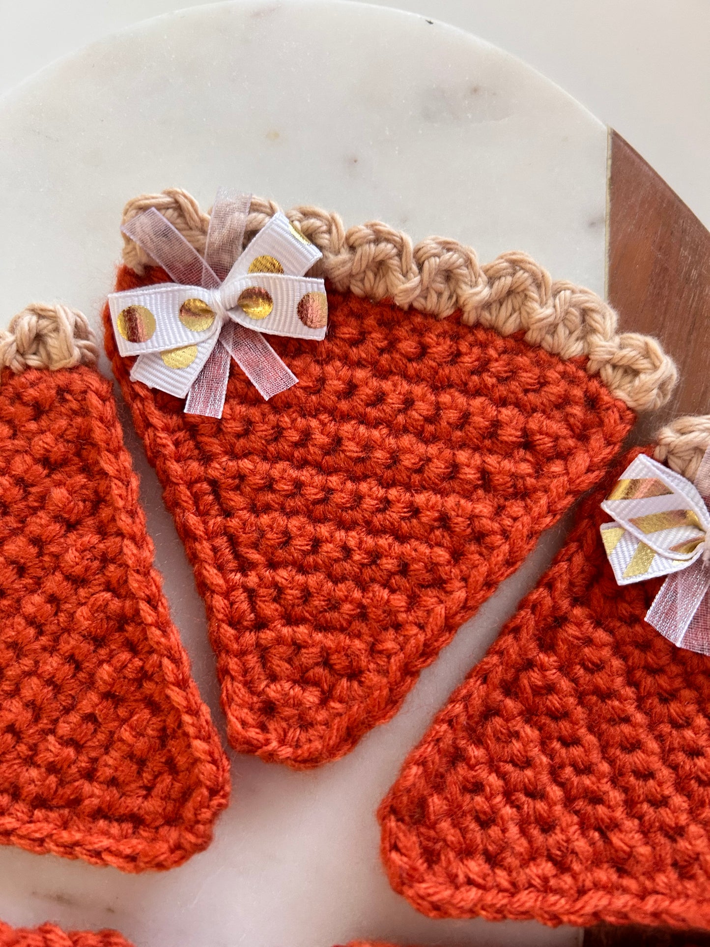 Crochet Pumpkin Pie Garland 2