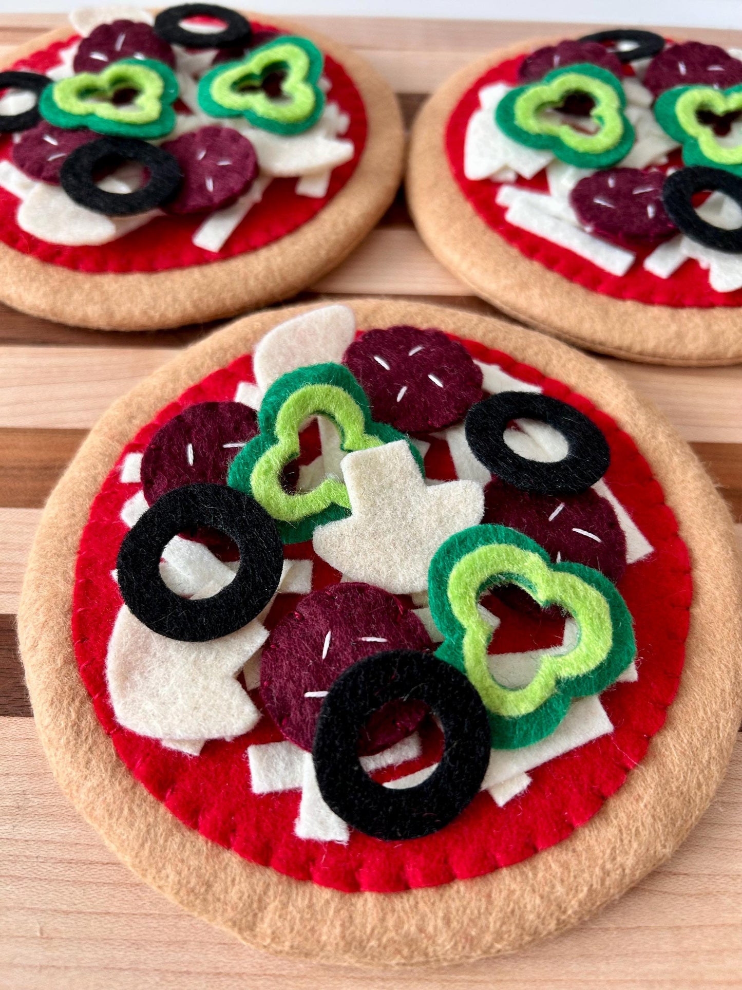 Felt Supreme Pizza