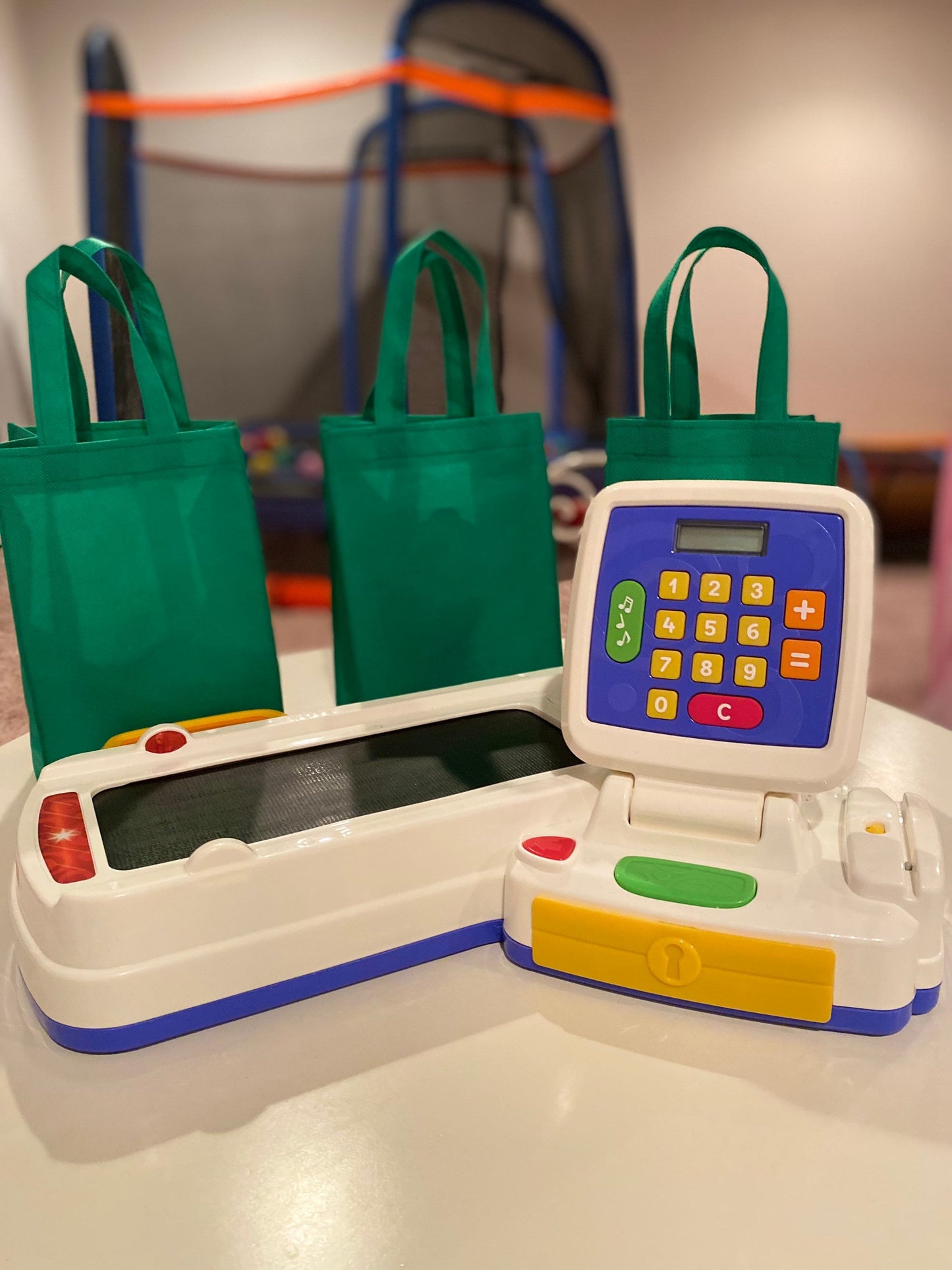 Green Pretend Play Grocery Bag