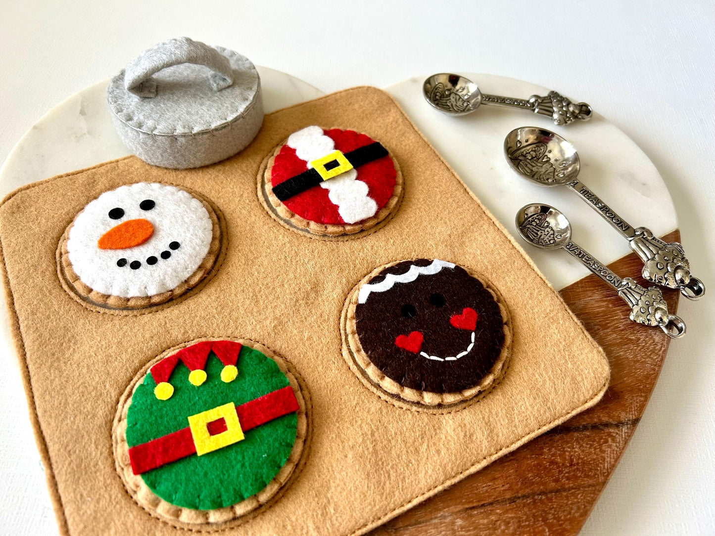 Felt Christmas Cookies, Dough and Cookie Cutter
