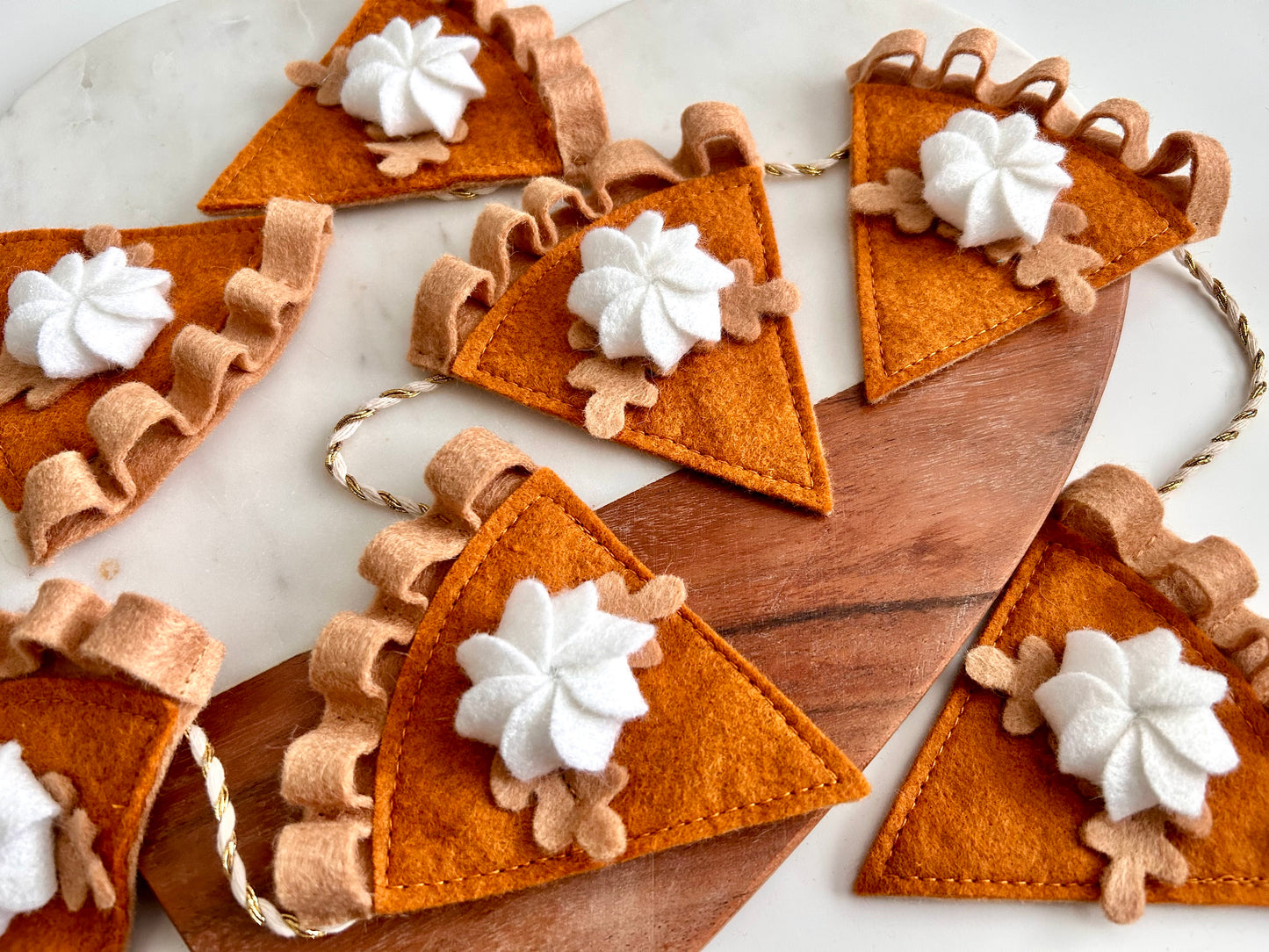 Felt Pumpkin Pie Garland