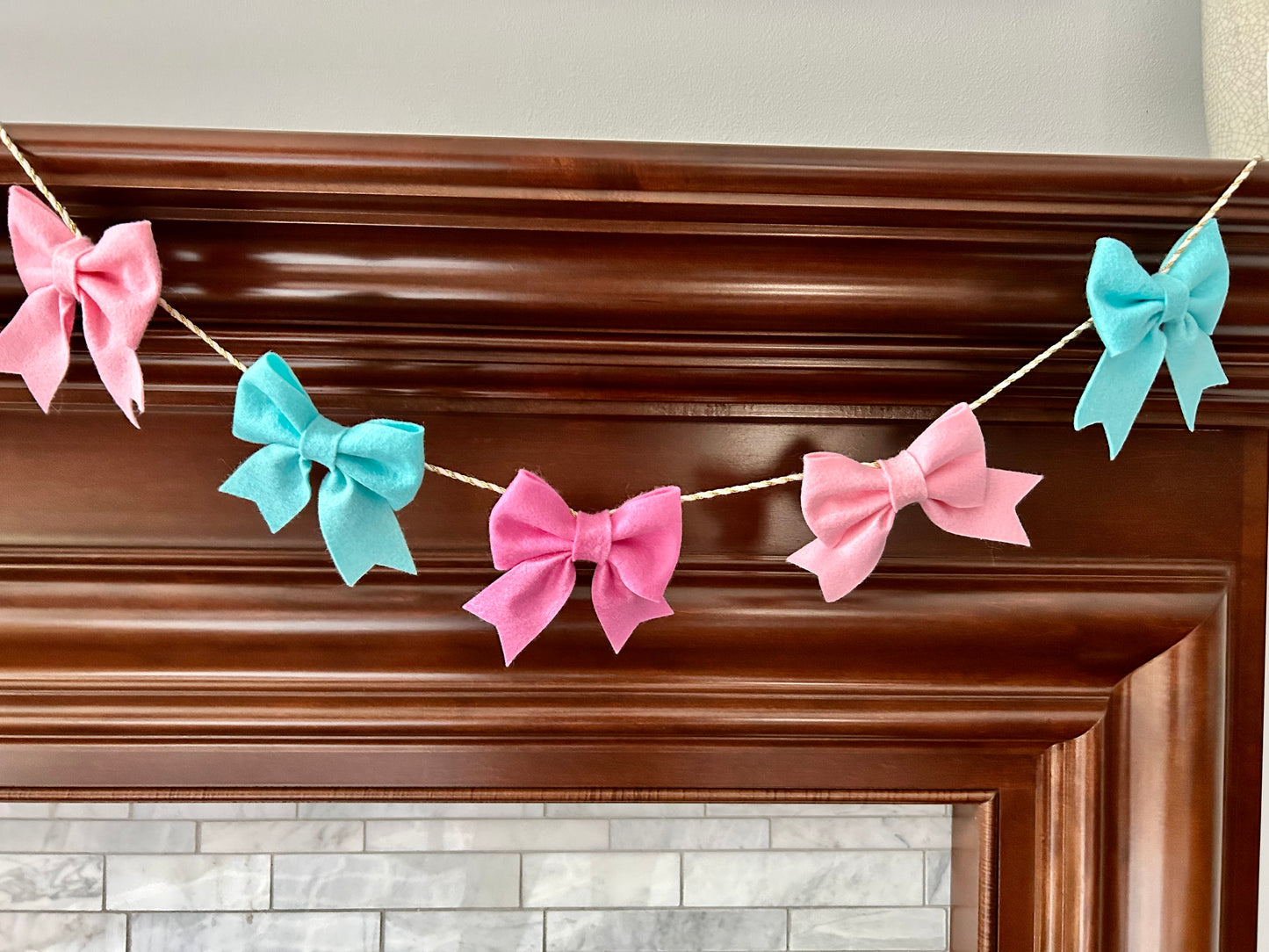 Bow Garland